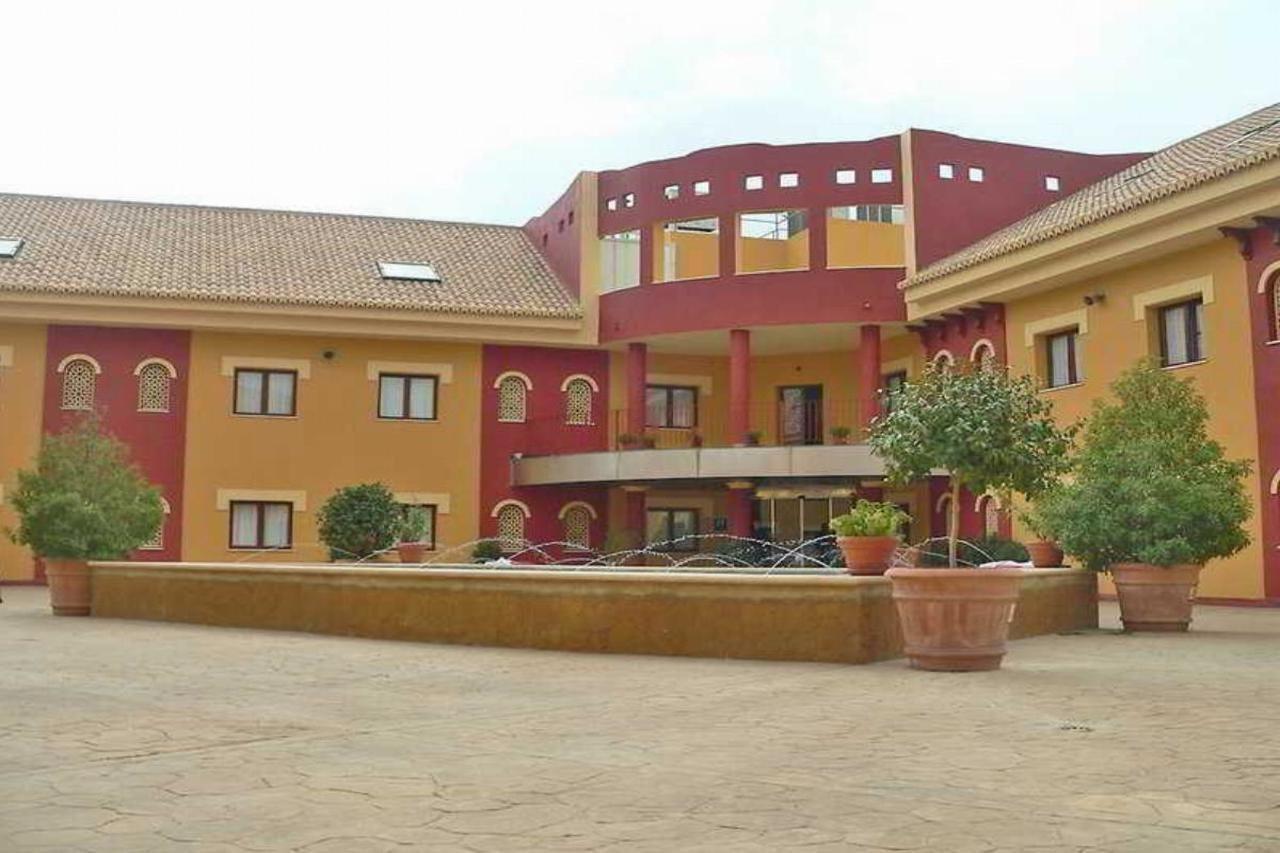 Hotel Reyes Ziries Albolote Bagian luar foto