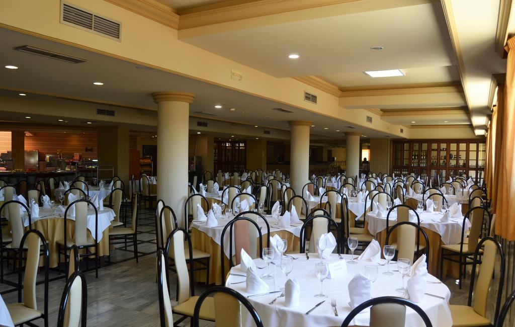 Hotel Reyes Ziries Albolote Bagian luar foto