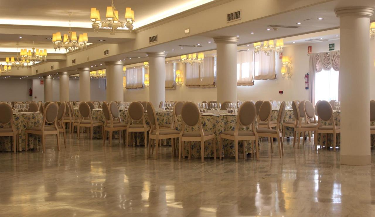 Hotel Reyes Ziries Albolote Bagian luar foto