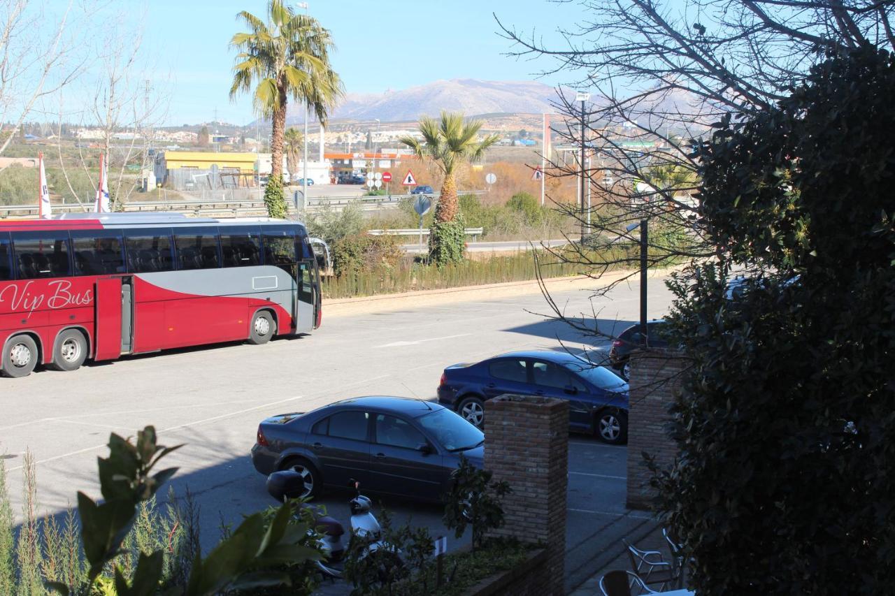 Hotel Reyes Ziries Albolote Bagian luar foto